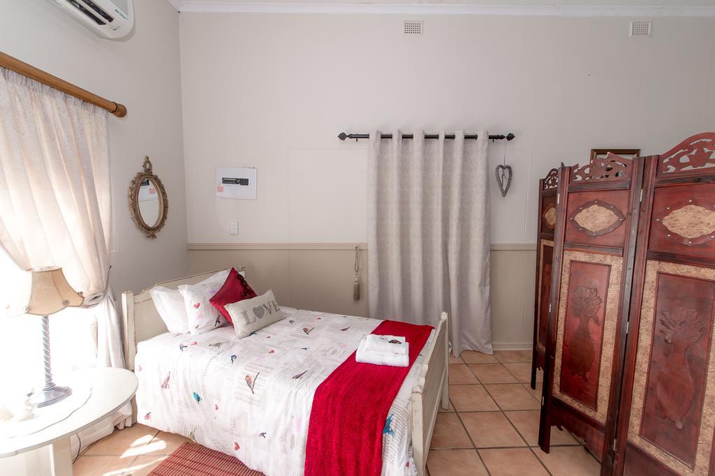 Tarentaalrand Guesthouse Апингтон Экстерьер фото